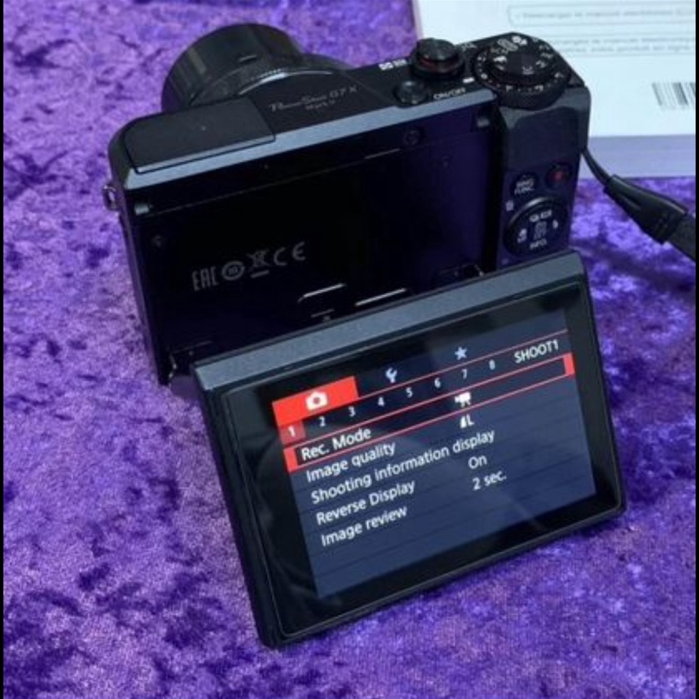 Had it since April I only offer shipping payments through Apple Pay or cash app.